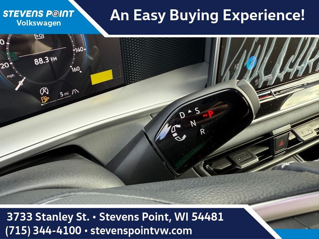 2025 Volkswagen Tiguan 2.0T SE