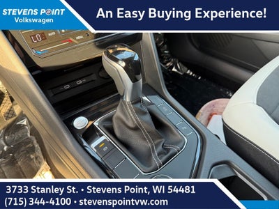 2025 Volkswagen Taos 1.5T SE