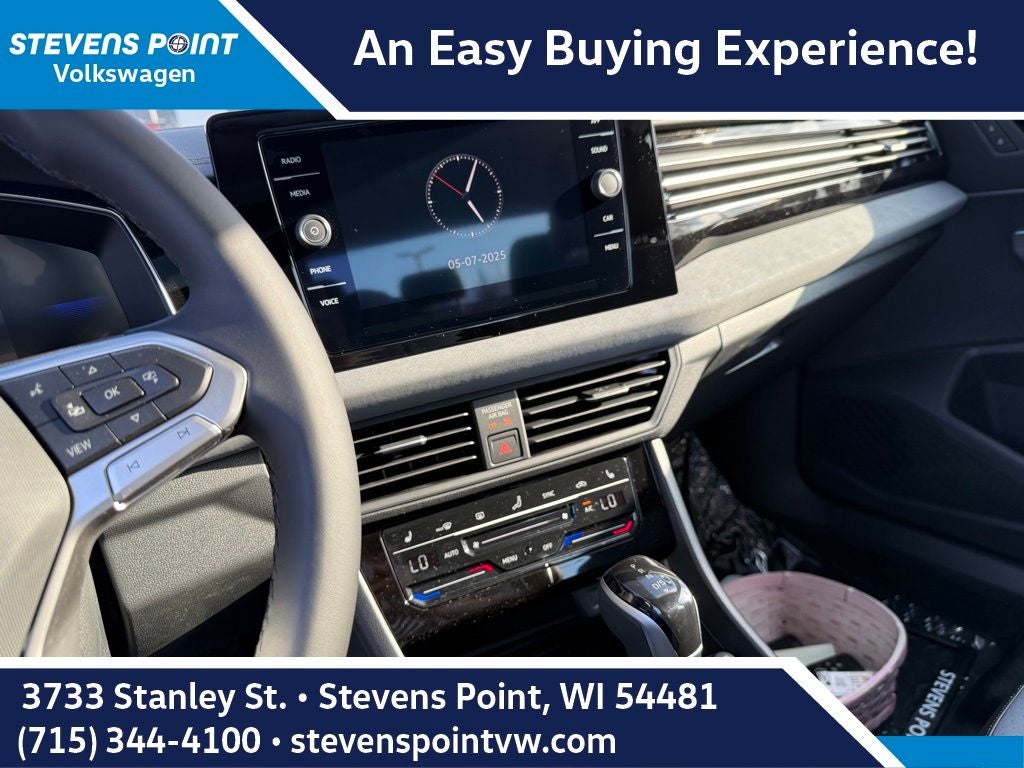 2025 Volkswagen Jetta 1.5T SE