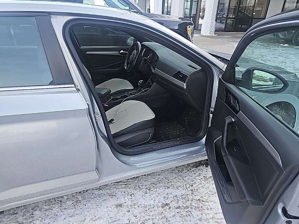 2021 Volkswagen Jetta R-Line