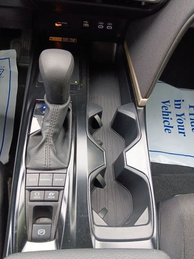 2025 Toyota Camry LE HYBRID