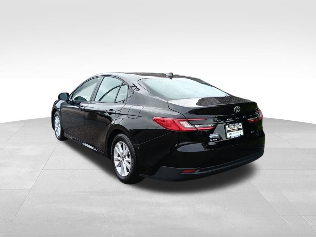 2025 Toyota Camry LE HYBRID