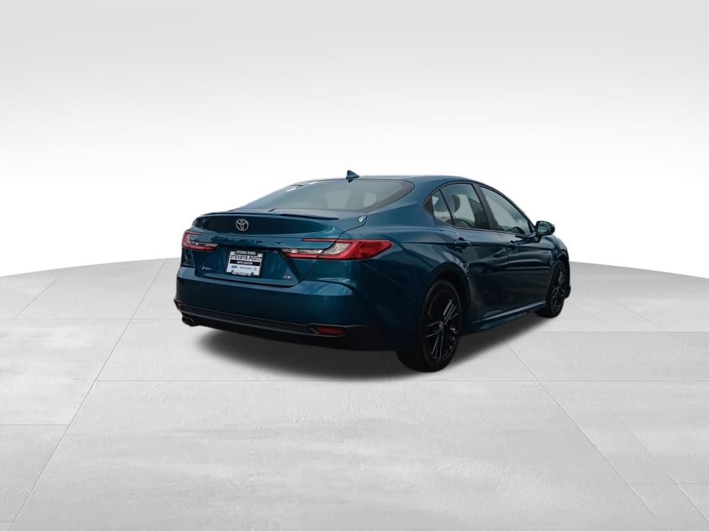 2025 Toyota Camry SE HYBRID
