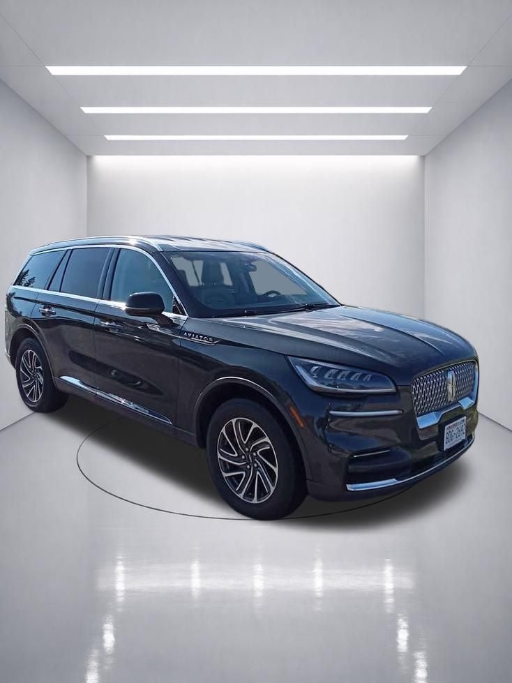 2022 Lincoln Aviator Standard