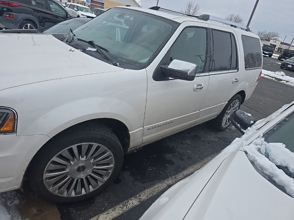 2017 Lincoln Navigator Select