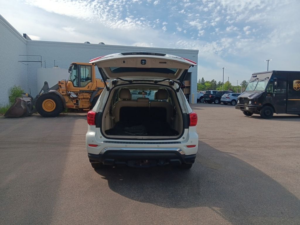 2018 Nissan Pathfinder Platinum
