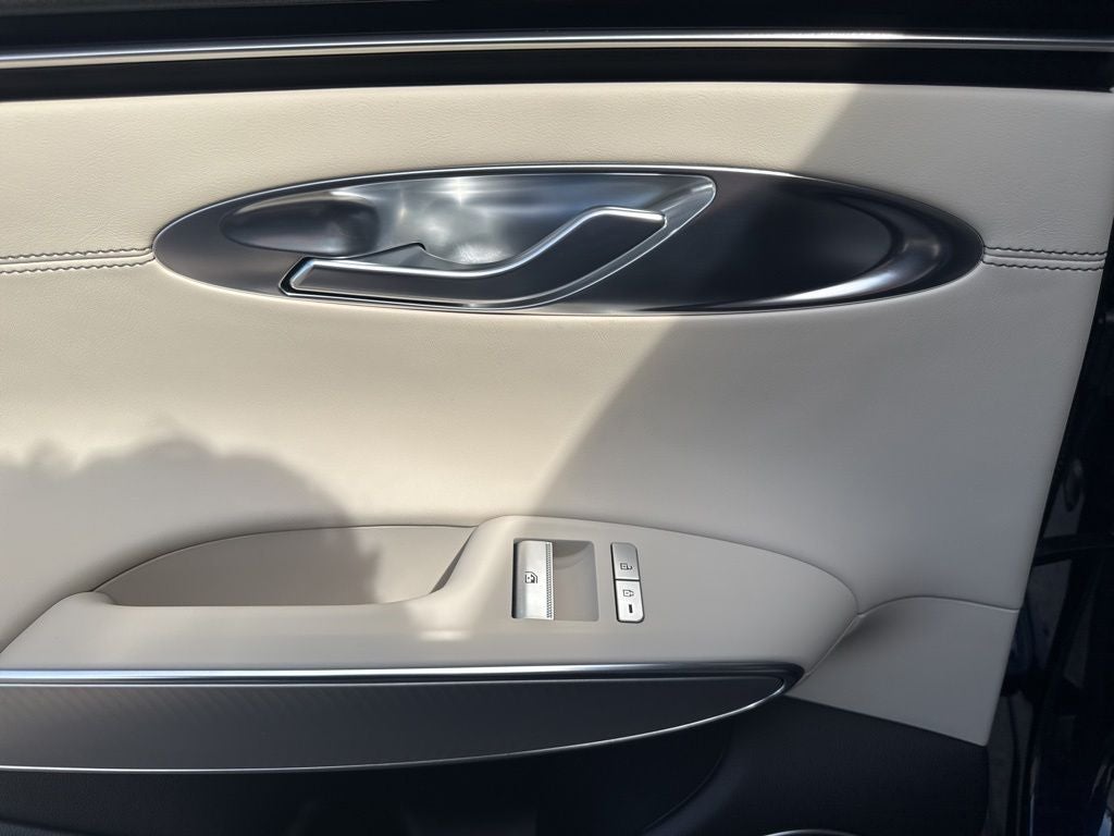2024 Genesis GV70 2.5T