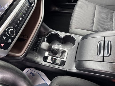 2017 Toyota Highlander LE