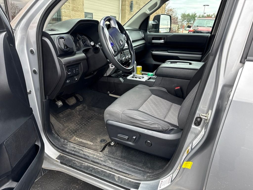 2016 Toyota Tundra SR5