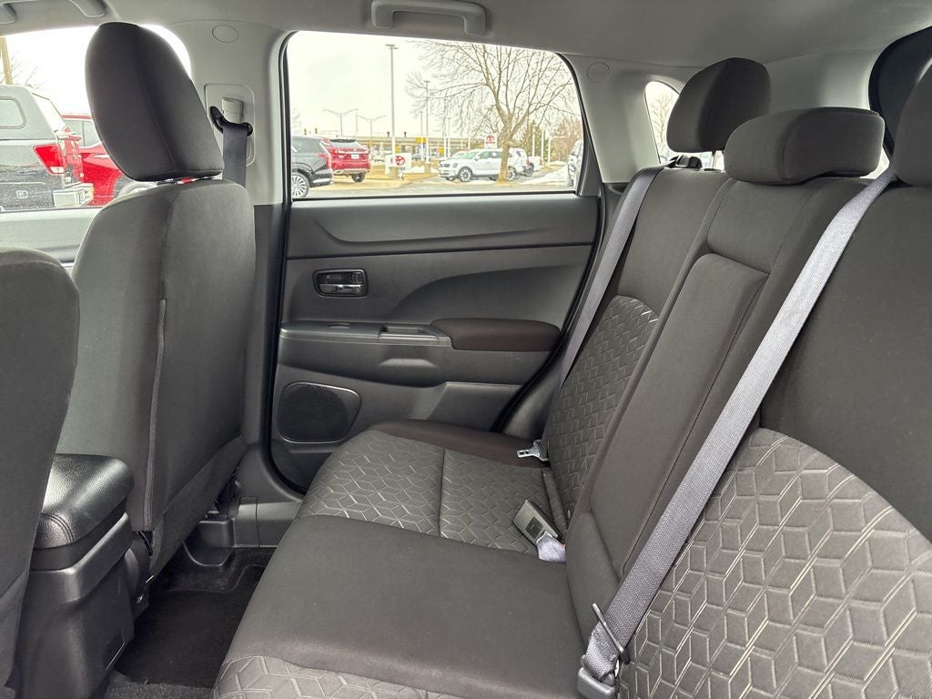 2024 Mitsubishi Outlander Sport 2.0 ES