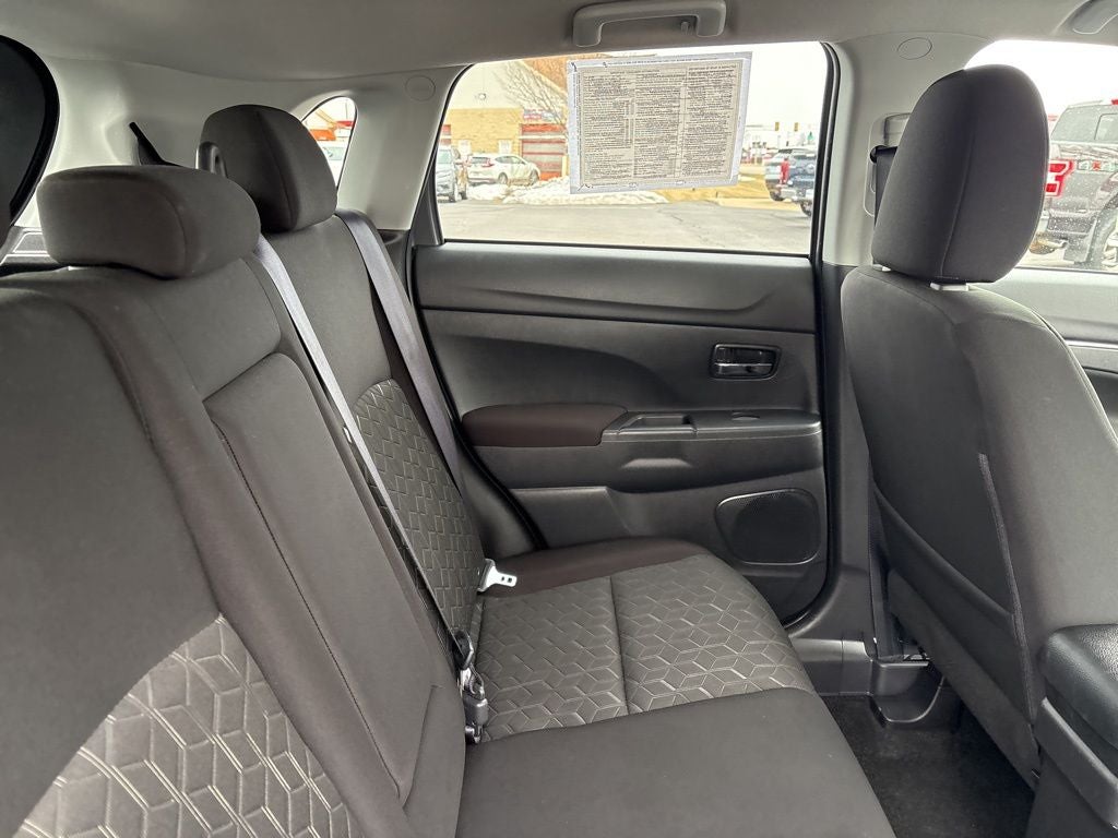 2024 Mitsubishi Outlander Sport 2.0 ES