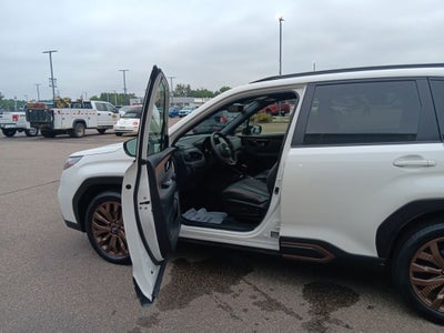 2025 Subaru Forester Sport