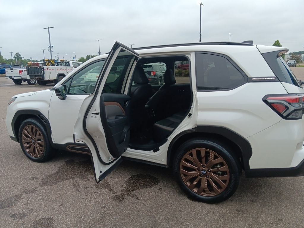2025 Subaru Forester Sport