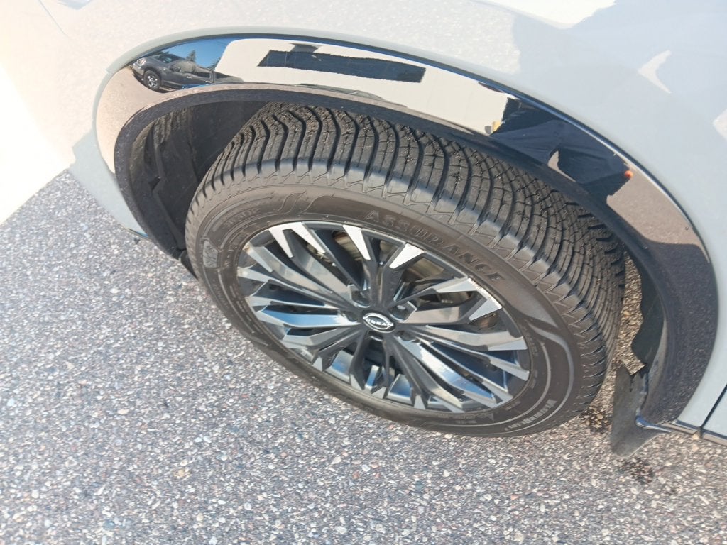 2025 Nissan Rogue Platinum