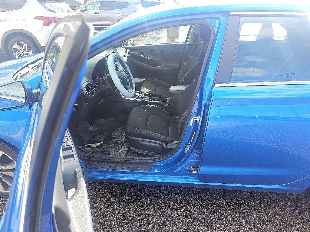 2018 Hyundai Elantra GT Base
