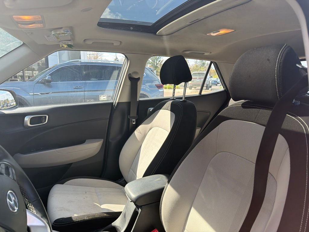 2020 Hyundai Venue SEL