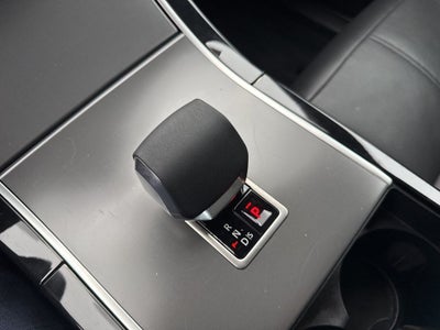 2025 Land Rover Range Rover Velar Dynamic SE