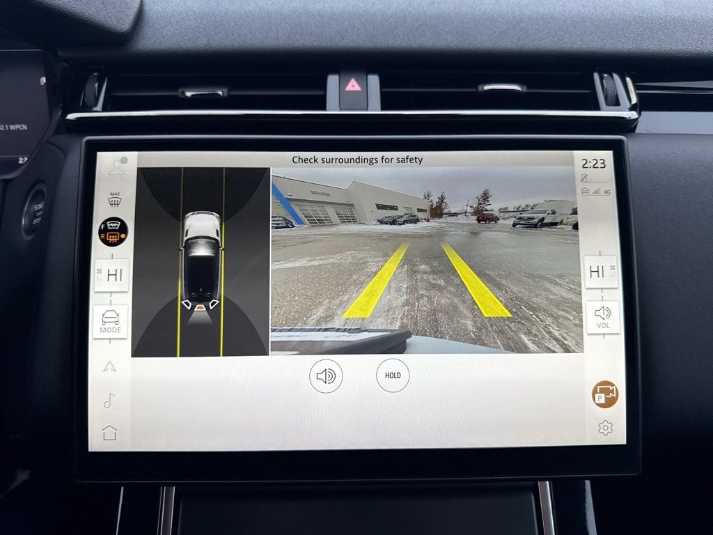 2025 Land Rover Range Rover Velar Dynamic SE