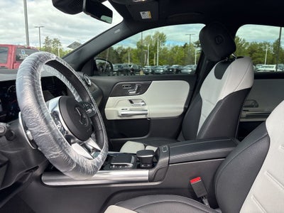 2022 Mercedes-Benz GLA Base